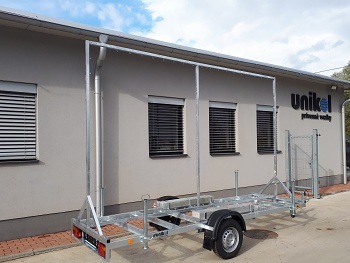 Prívesný vozík 1310 x 4100 reklamný 750 kg