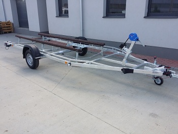 Prívesný vozík 2000 x 5000 prepravník lodí  1500 kg