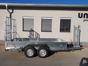Prívesný vozík 1900 x 4000 prepravník strojov 3500 kg bočnice + rampa