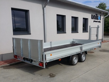 Prívesný vozík 2100 x 5500  hydr. sklopný - valnik  3000 kg