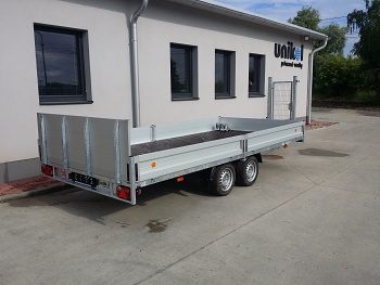 Prívesný vozík 2100 x 4500  hydr. sklopný - valnik  3500 kg