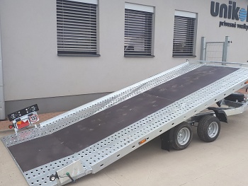 AUTO 22  3000 kg  Autoprepravnik sklopný 2100 x 4700