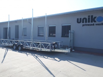 Prívesný vozík 1800 x 8000 prepravnik bazénov 3000 kg