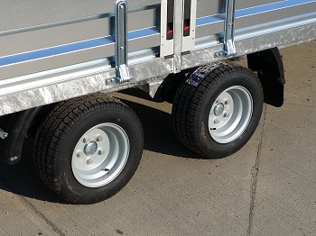 Nizkoprofilové kolesá 195/55 R10  PB2 3000 kg