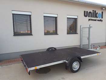 Prívesný vozík 1250 x 2500 plošinový  750 kg